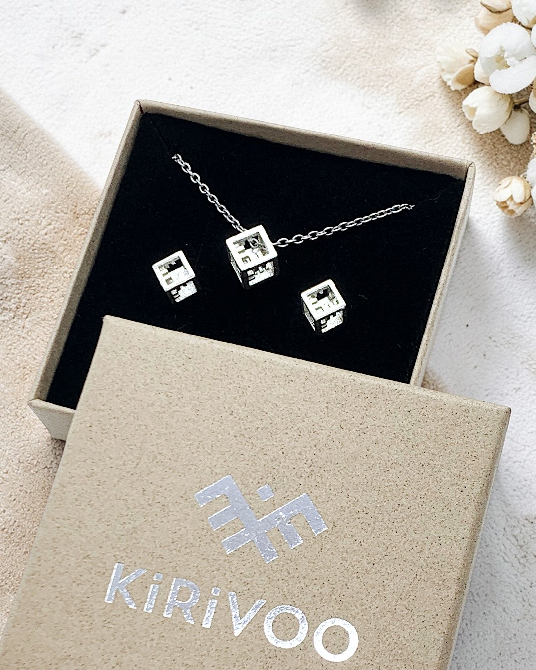Circular sterling silver jewellery set AIRY CUBES ⏐ *Personalise