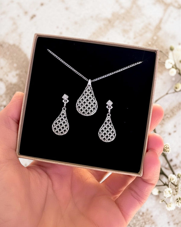 Circular sterling silver jewellery set DROP⏐ *Personalise