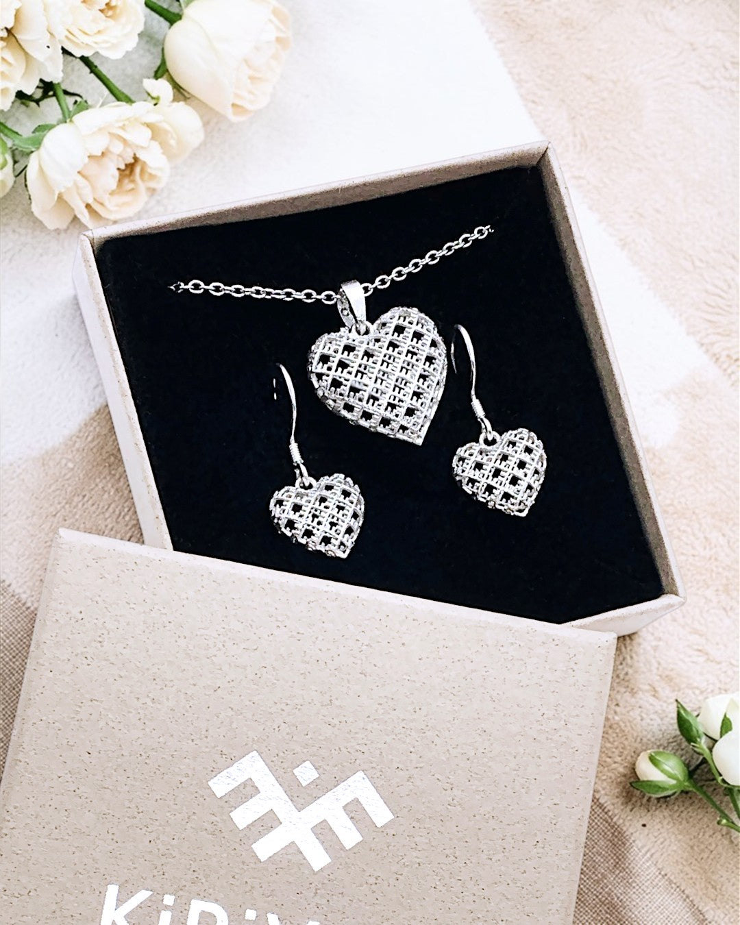 Circular sterling silver jewellery set GOOD HEARTS ⏐ *Personalise