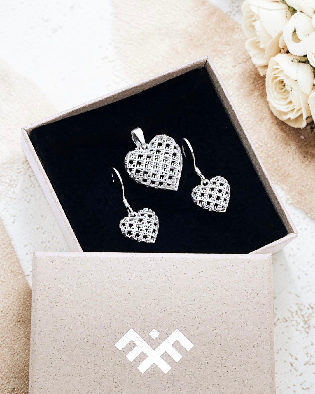 Circular sterling silver jewellery set GOOD HEARTS ⏐ *Personalise