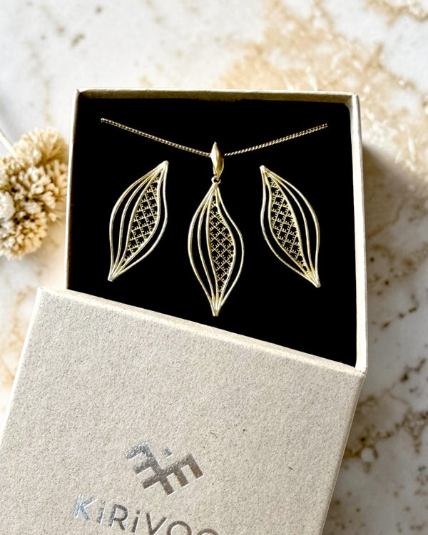 Circular sterling silver jewellery set WAVY